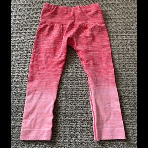 Live Electric Ombré Cropped Leggings in Coral - XS